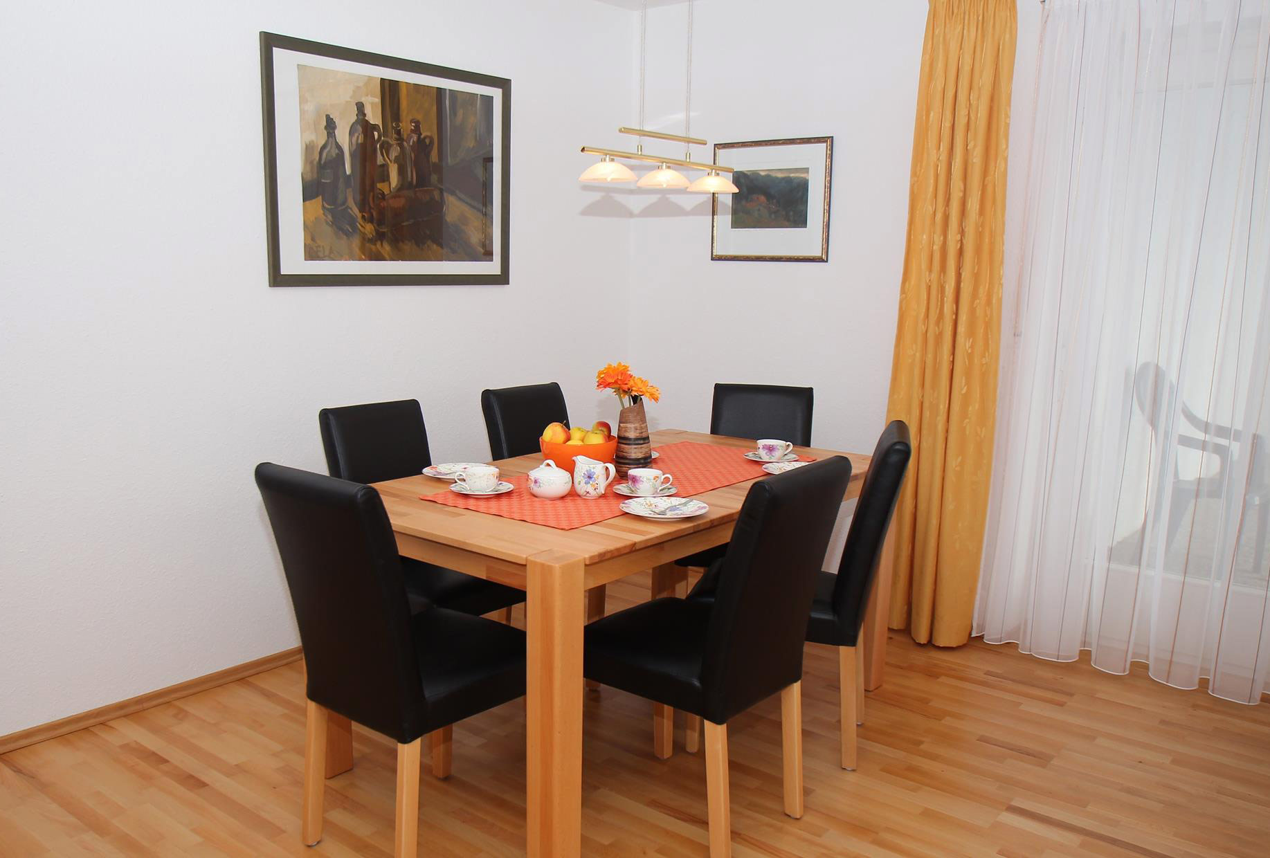 Wohnzimmer - Ferienwohnung Kessler